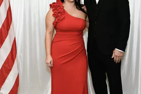 8509838-151-vertical-213