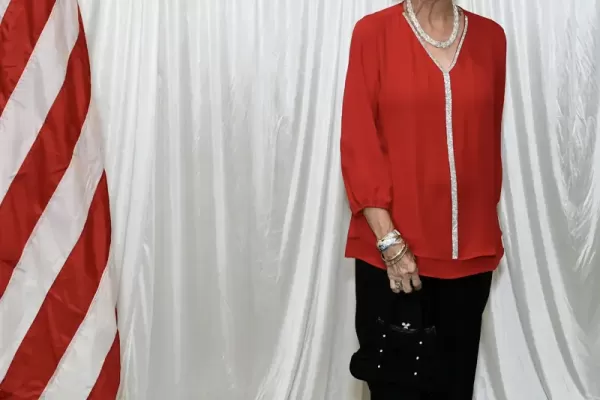 8509820-133-vertical-187