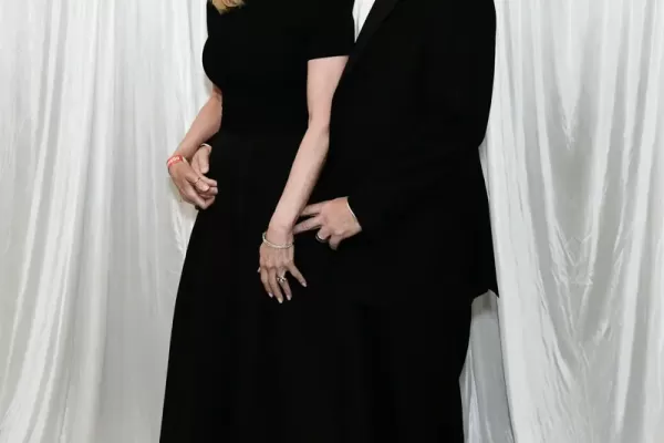 8509906-219-vertical-313