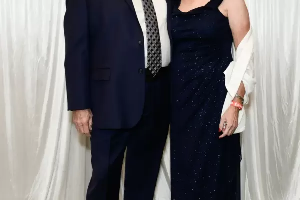 8509842-155-vertical-219