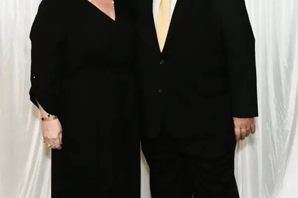 8509740-53-vertical-77