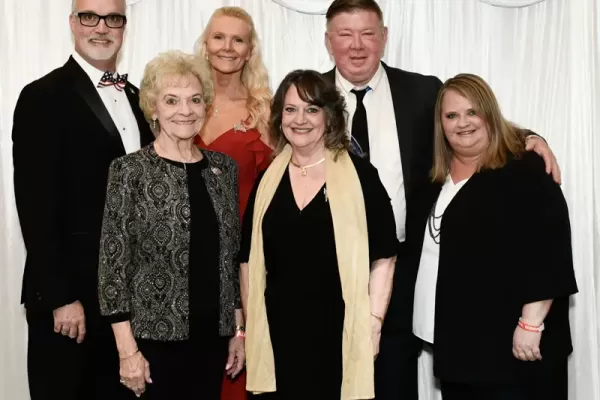 8509747-60-vertical-86