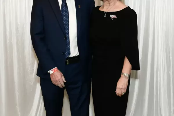 8509749-62-vertical-89