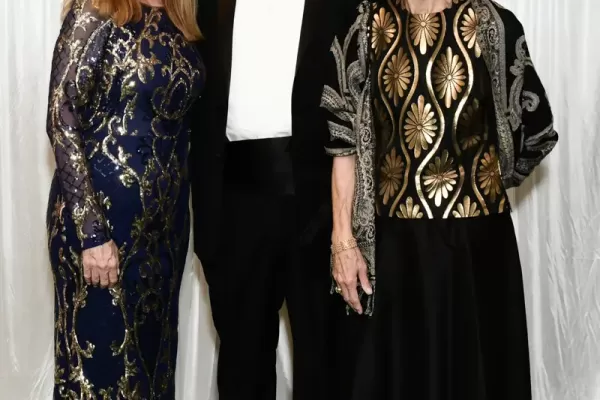 8509764-77-vertical-109