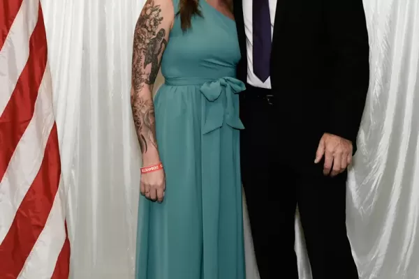 8509768-81-vertical-115