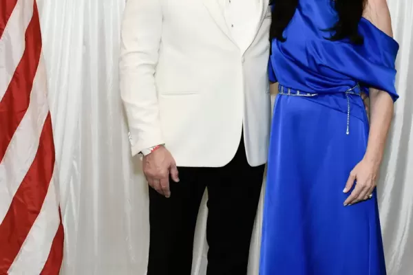 8509776-89-vertical-125