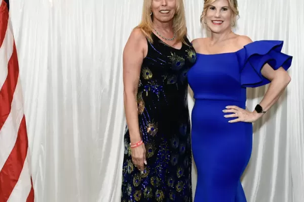 8509778-91-vertical-128