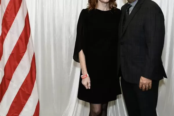 8509844-157-vertical-222