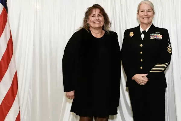 8509889-202-vertical-288